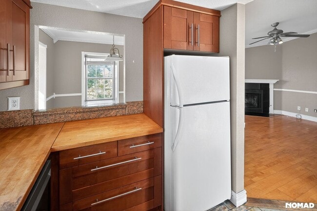 Photo - 5070 Via Manos