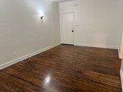 Photo - 636 N Plymouth Blvd