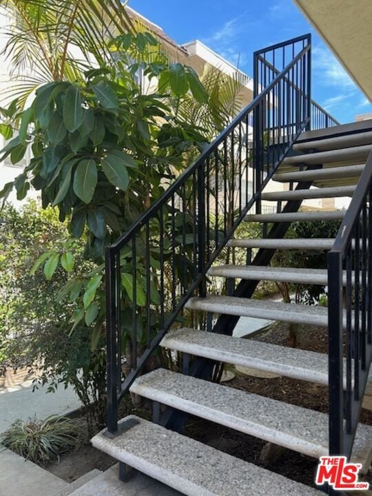 Photo - 1412 Brockton Ave Unit 4