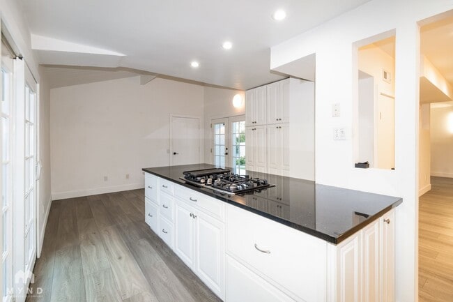 Photo - 13942 Mango Dr