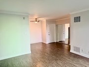 Photo - 1595 E Chevy Chase Dr Unit 6