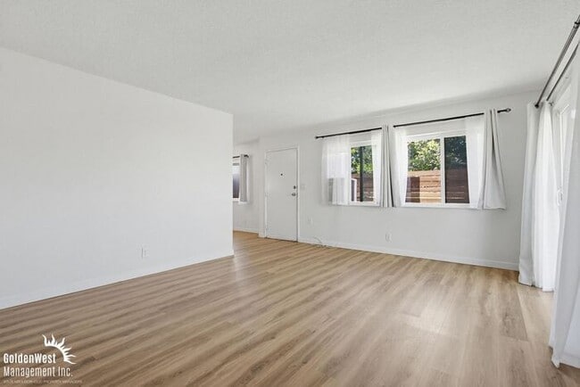 Photo - Bright and Inviting 2Bdm 1Ba Home in Escondido!