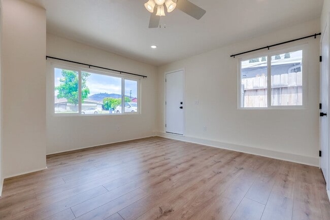 Photo - Valley Village Unit JDU