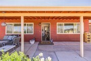 Photo - 3 Bedroom 1.5 Bath Modern Farmhouse near JT National Park * MOVE IN SPECIAL*
