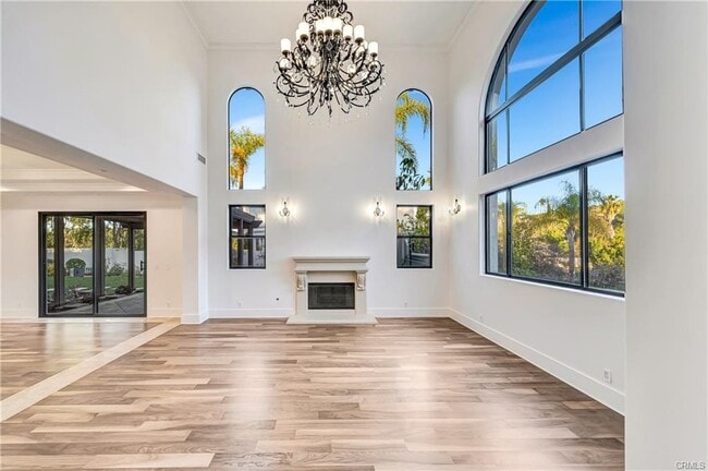 Photo - 4165 Elm View