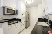 Photo - 1608 S Bentley Ave Apartments
