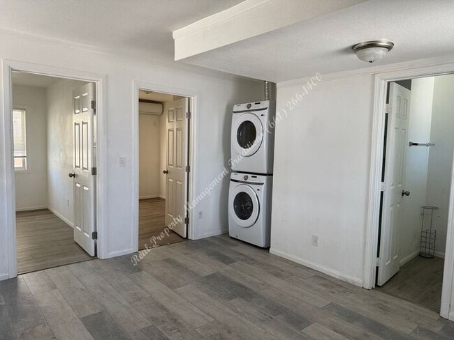 Photo - *** Please call us @ 661-266-1400 for info...