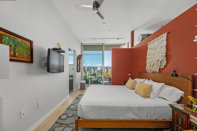 Photo - 4080 Glencoe Ave Unit 420