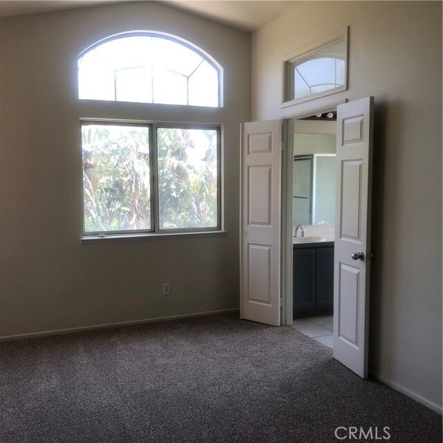 Photo - 7441 Hollaway Rd