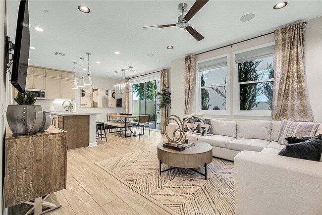 Photo - 26149 W Park Ave Unit 52