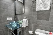 Photo - 125 N Gale Dr Unit 306