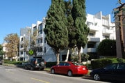 10990 Rochester Ave - 10990 Rochester Ave Apartments