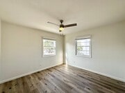 Photo - Updated 1B 1BA in Crown Point! Unit 1925 Fortuna