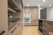 Photo - 10777 Wilshire Blvd House