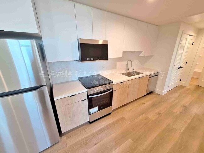 Photo - 16136 Devonshire St Unit 204