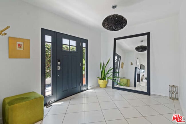 Photo - 317 Bay Shore Ave Unit 1