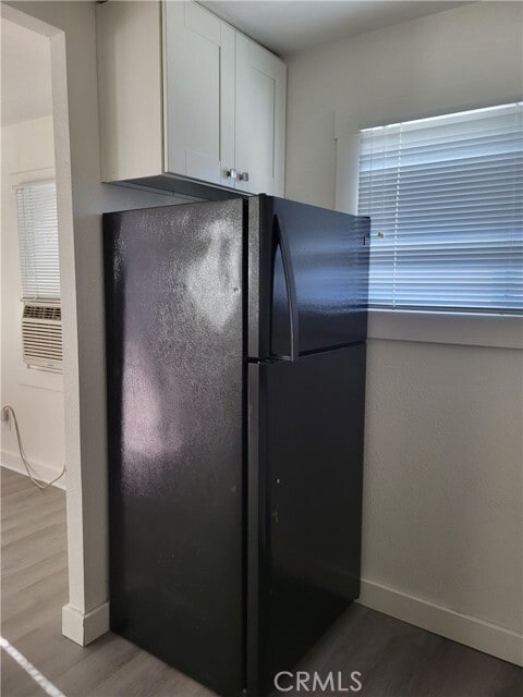 Photo - 420 E Wilshire Ave