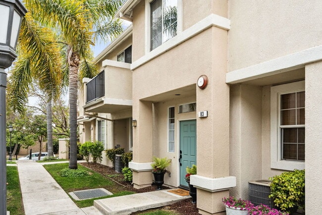 Photo - "Luxurious 2-Bed Condo Retreat with Fireplace & Pool Oasis in Ventura!"