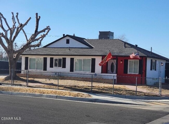 Building Photo - 44231 Glenraven Rd