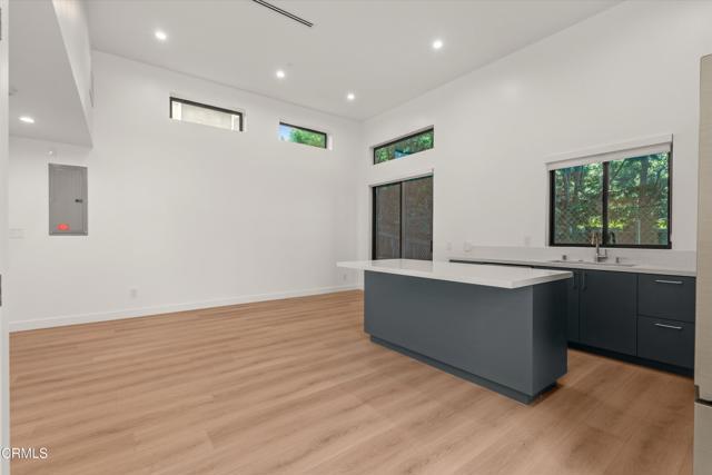 Photo - 2209 Cazador Dr