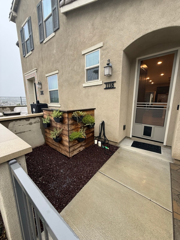 Photo - 1118 Delpy View Point