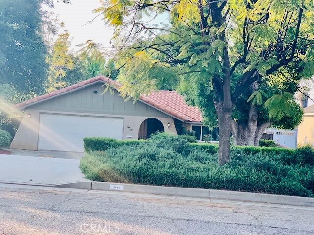 Photo - 1040 Walnut Ave House