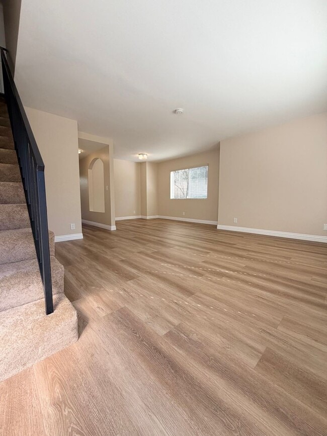 Photo - Beautiful End-Unit Townhome 2 bedroom and 1.5 bath