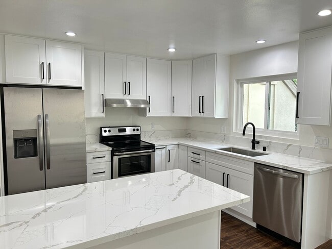 Photo - 5749 E Creekside Ave Unit 15