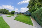 Photo - 7852 Bobbyboyar Ave House