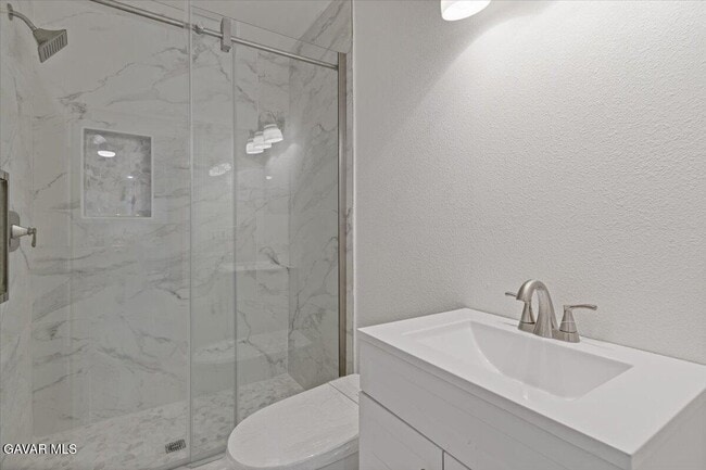 Photo - 4706 Spice St