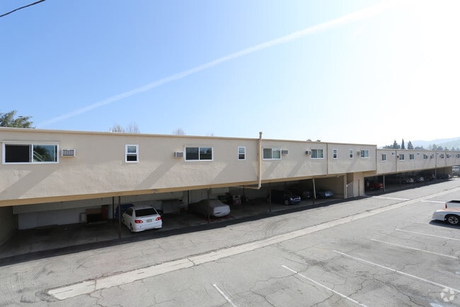 Photo - GeoLiv Hillcrest Oaks LLC