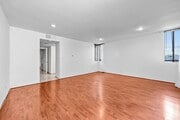 Photo - Spacious End-Unit Hollywood Condo with 2 Parking Spaces Unit 212