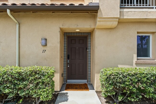Photo - 2651 W Lincoln Ave