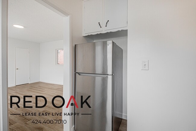 Photo - 439 S Catalina St Unit 17