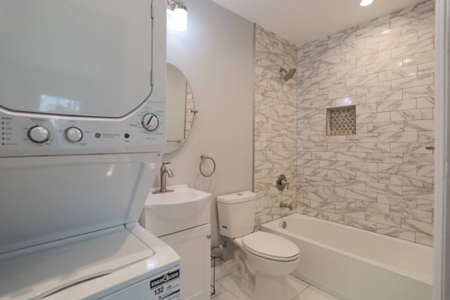 Photo - 13426 Benfield Ave