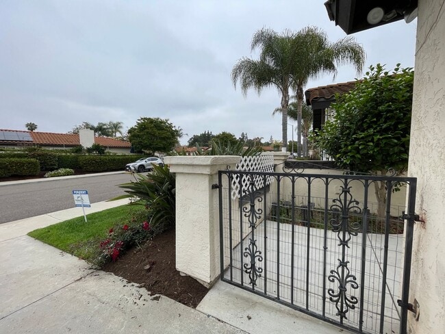 Photo - Light and Bright 3 Bedroom 2 Bath Oceanside Home!