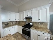 Photo - 4912 Hesperia Ave