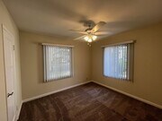 Photo - 132 N Maple St