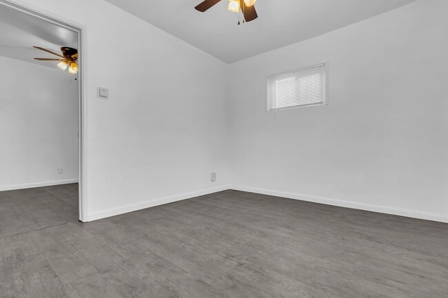 Photo - 447 E 101st St Unit 447 1/2/ E 100st St