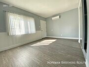 Photo - 3365 W 85th St