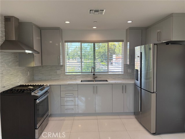 Photo - 1221 Irving Ave