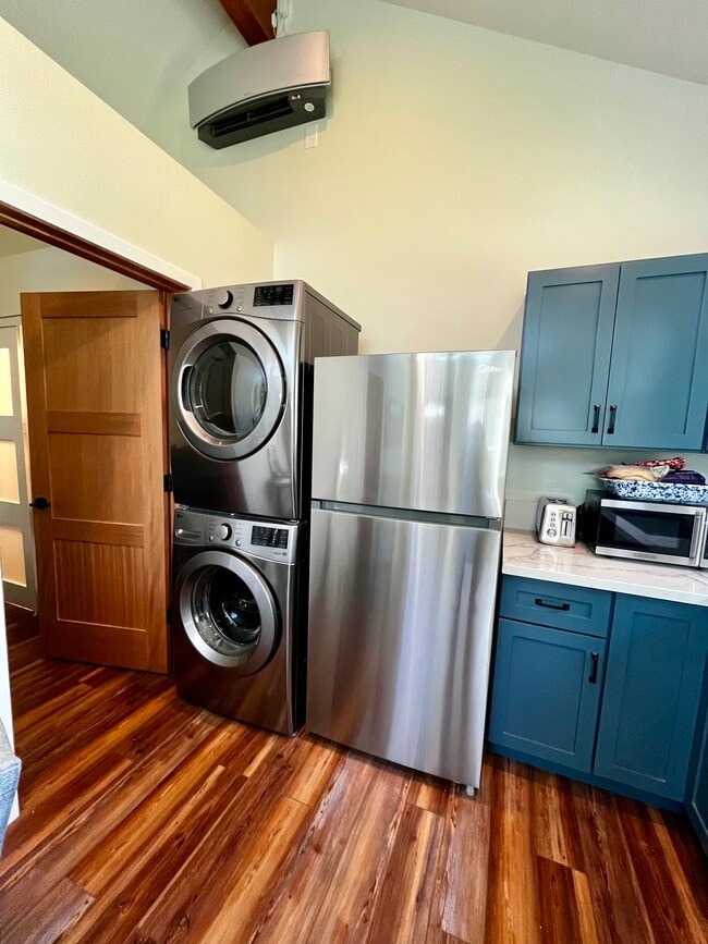 Photo - 22149 Cohasset St Unit 22151