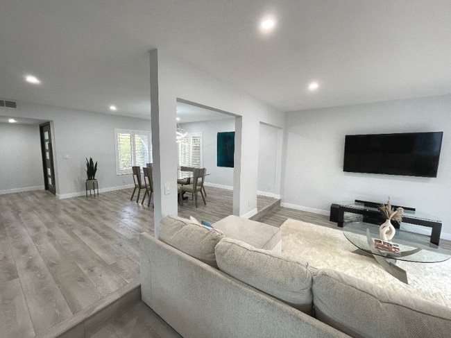 Photo - 7840 W 79th St