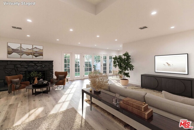 Building Photo - 8335 Gladbeck Ave