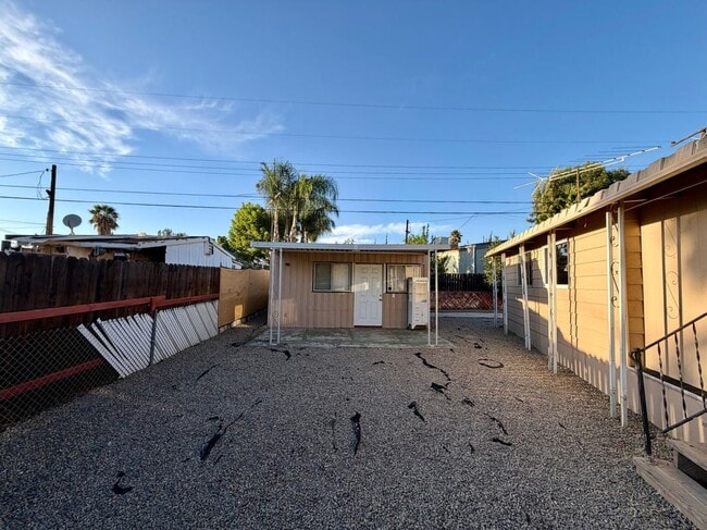 Photo - 31080 Fretwell Ave