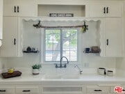 Photo - 7236 Encino Ave