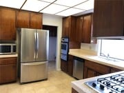 Photo - 1435 W Westmont Dr House