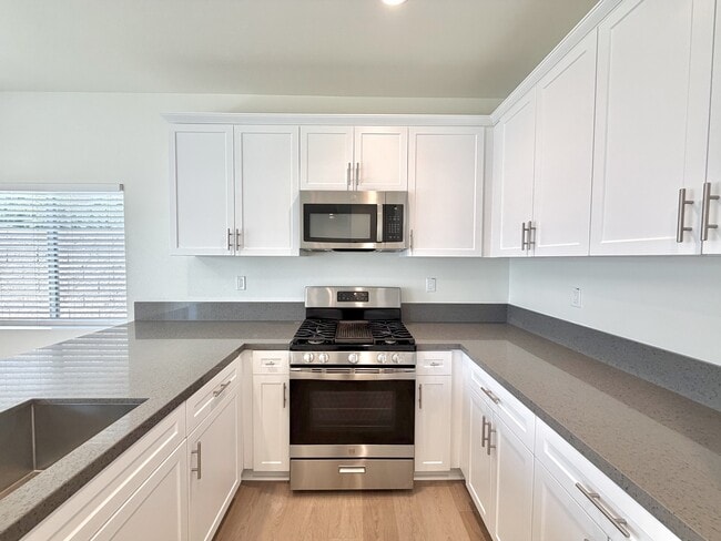 Photo - 144 N Sutter Ave