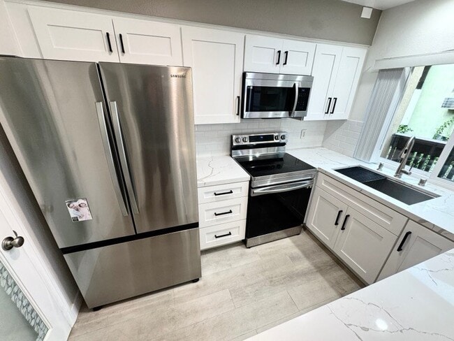 Photo - 7958 Mission Center Ct Unit K