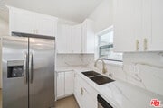 Photo - 1513 S Hayworth Ave Condo
